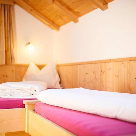 Agriturism Gscnara Apartment San Martino in Badia Luaran gambar