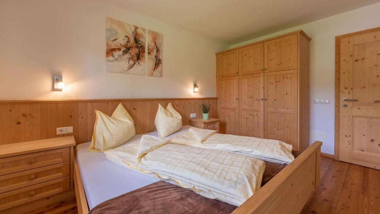 Agriturism Gscnara Apartment San Martino in Badia Luaran gambar