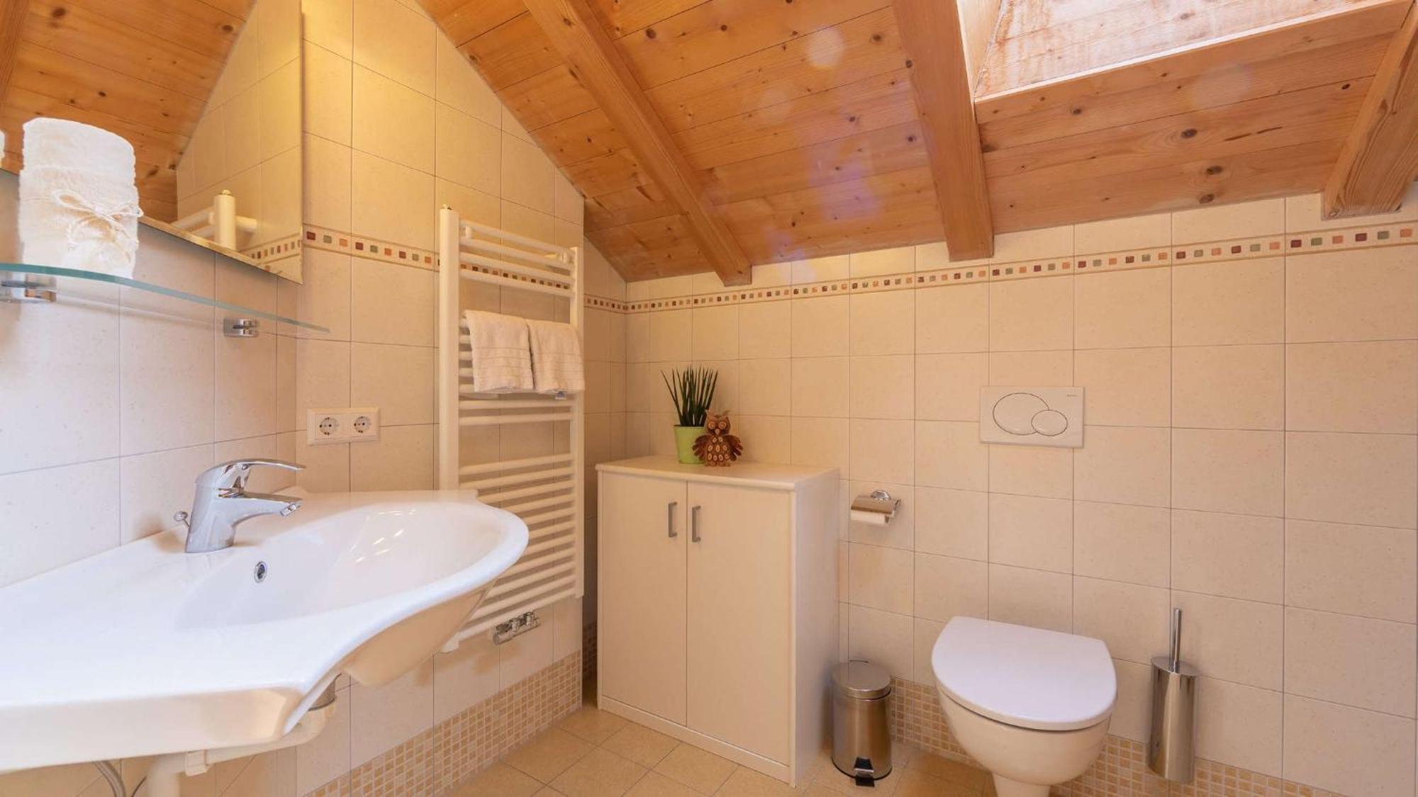 Agriturism Gscnara Apartment San Martino in Badia Luaran gambar